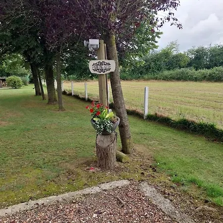 Angebelle Hébergement de vacances Taisnieres-en-Thierache